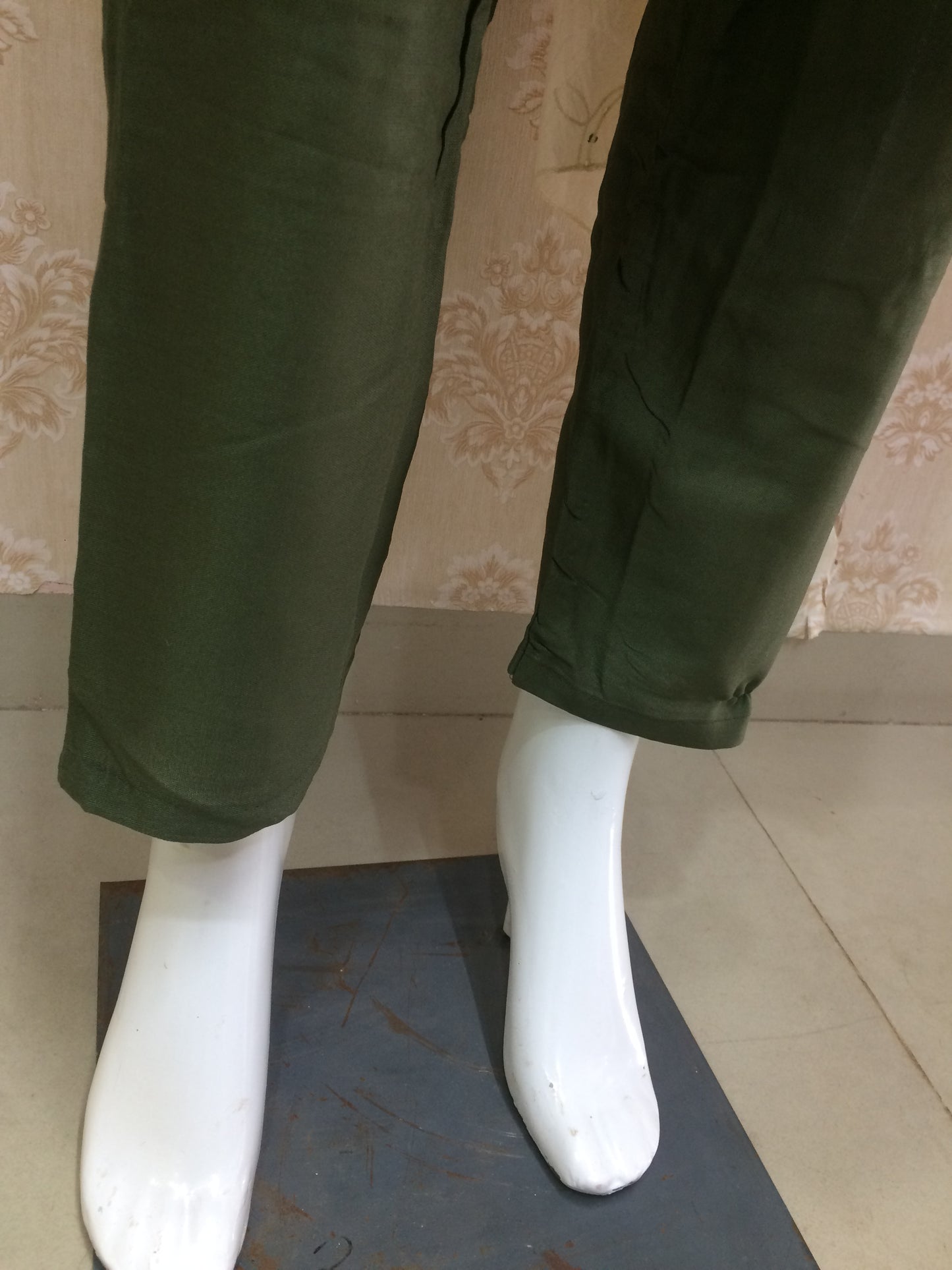 Chikan White And Mehndi with dupatta