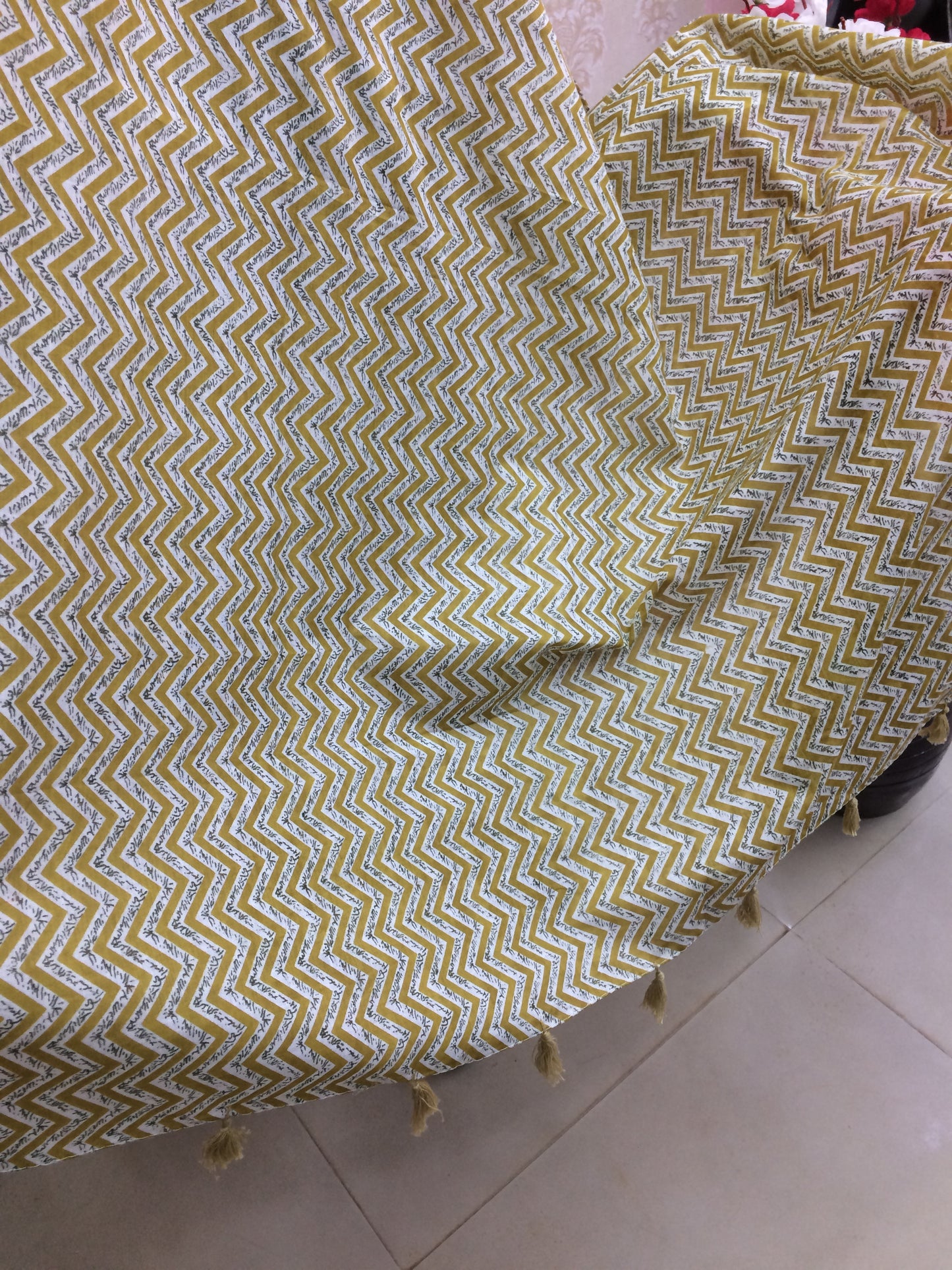 Cotton dupatta mehandi and white zig zag
