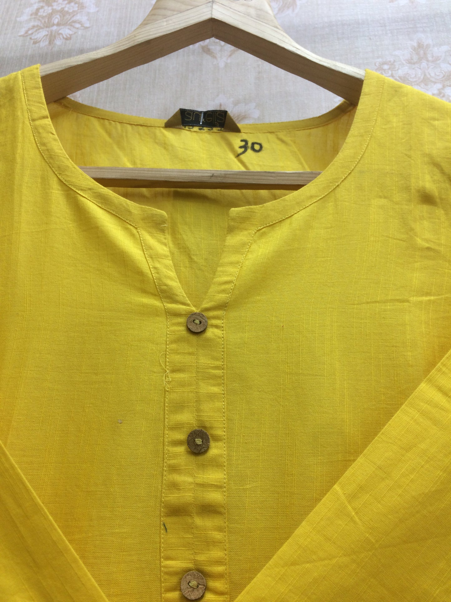 Aurelia - Plain Different Colours