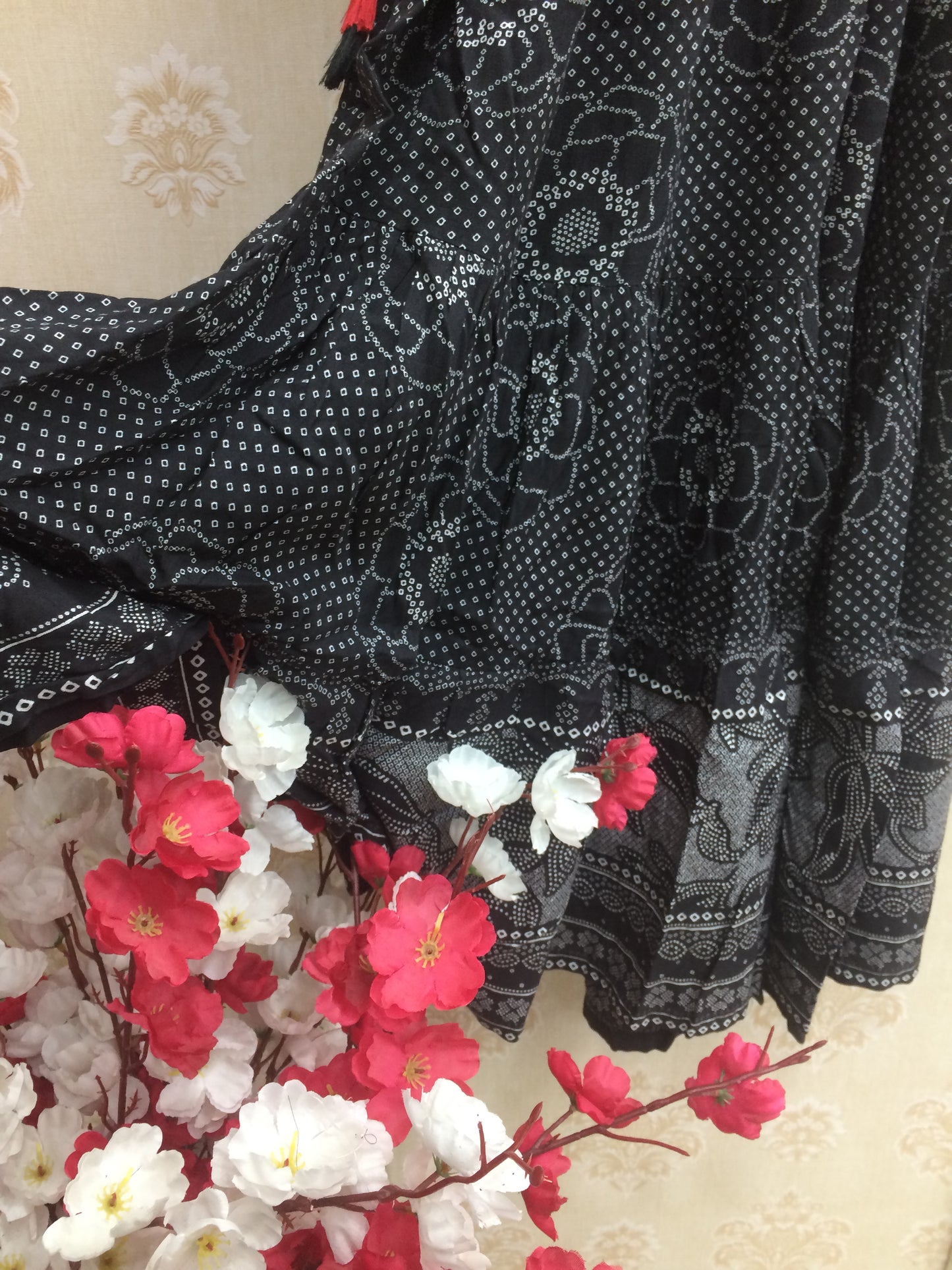 Rangriti - Long Black - Red And White Design