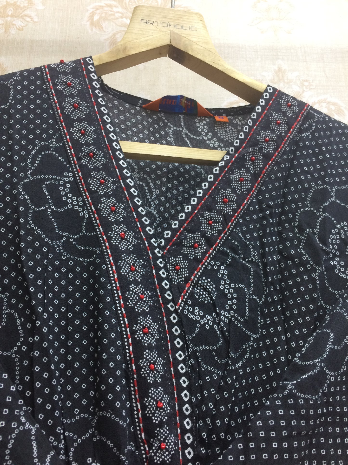 Rangriti - Long Black - Red And White Design