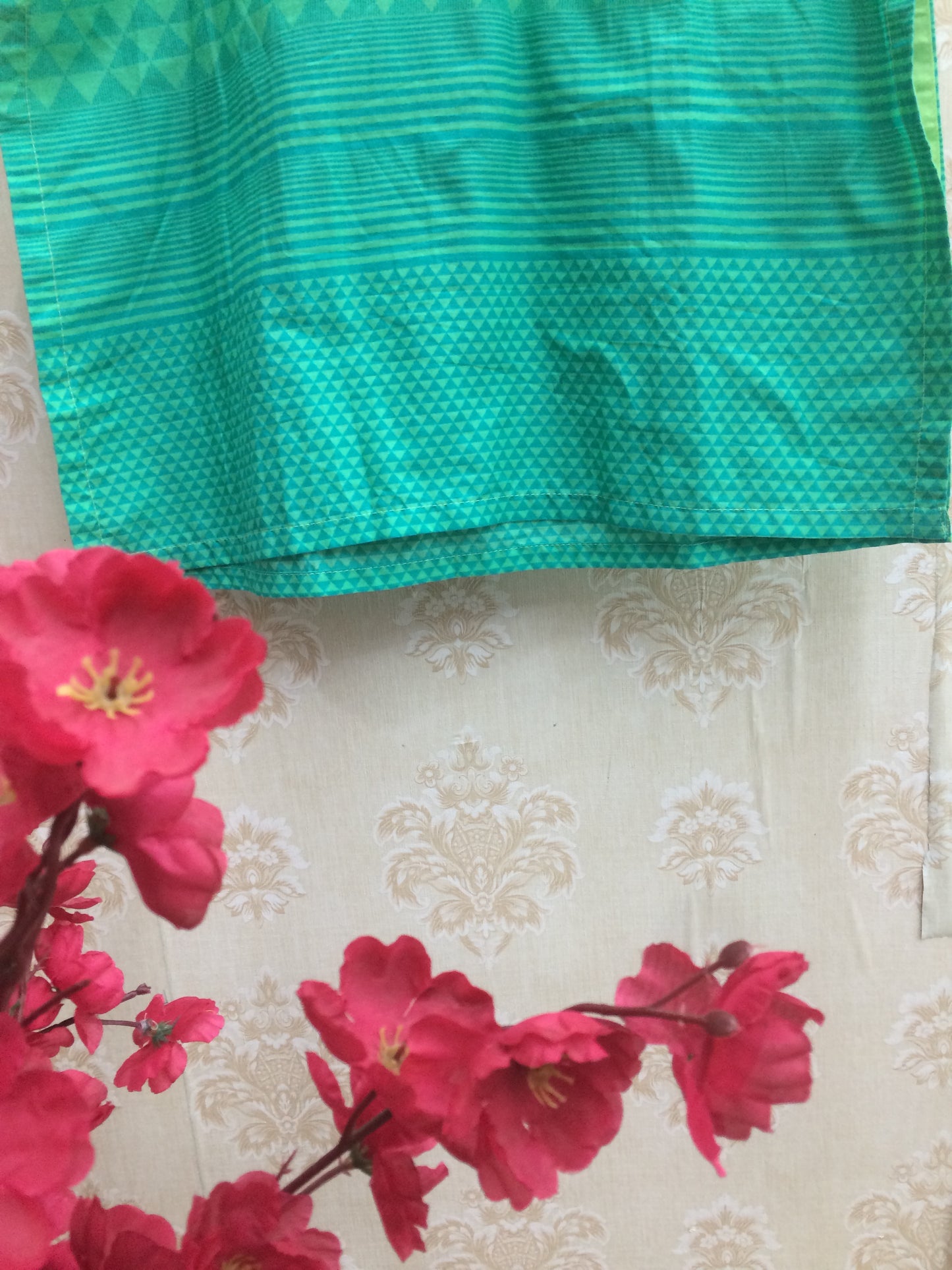 Rangriti -green and dark green shade kurti