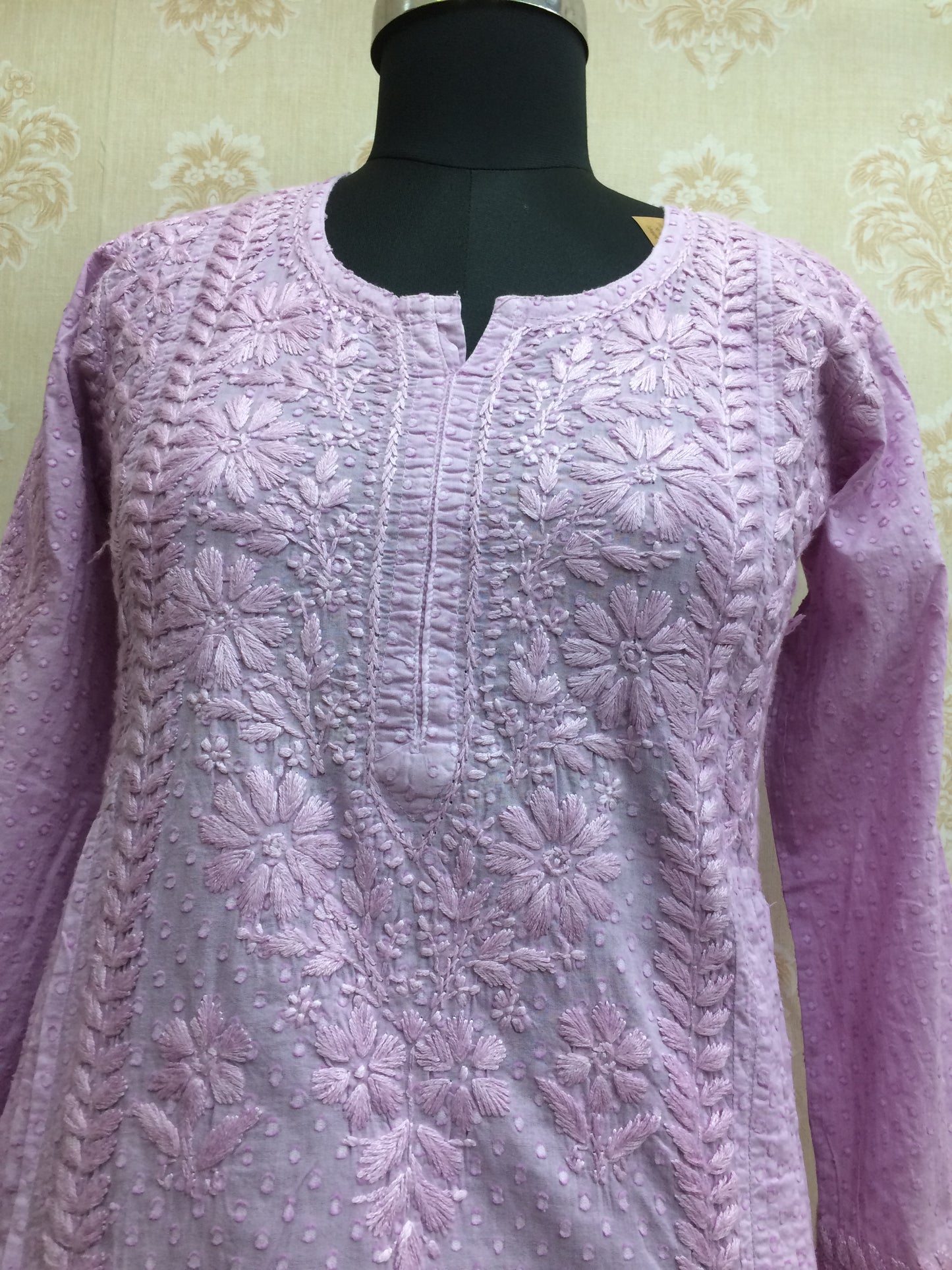 Lucknowi gown