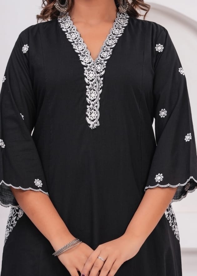BLACK AND WHITE KURTA PANT SET