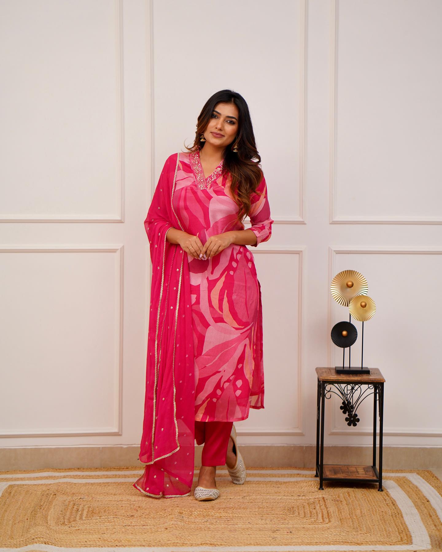 Pink printed dress with inner