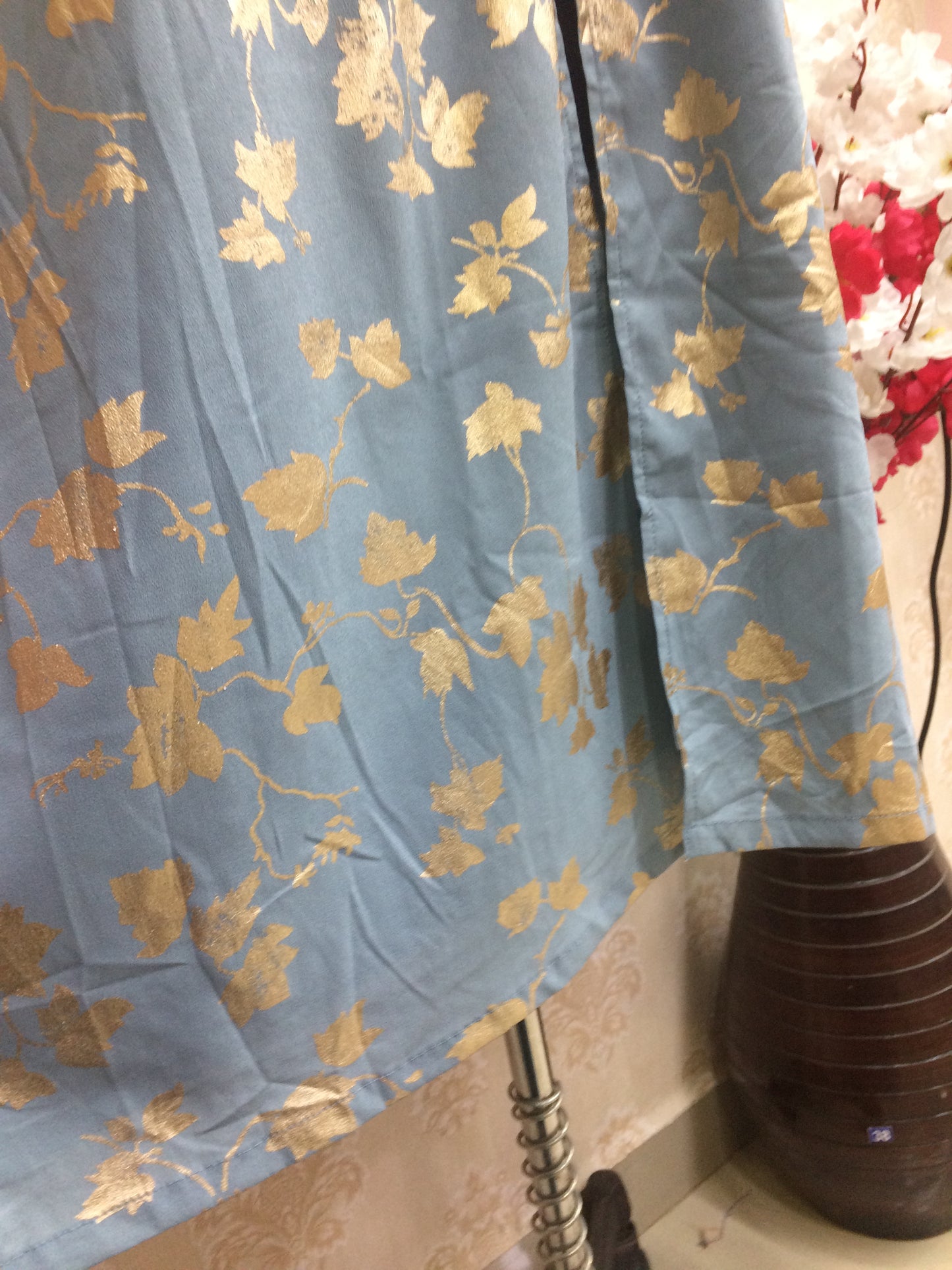 Front Slit Gold Foil Print Kurta