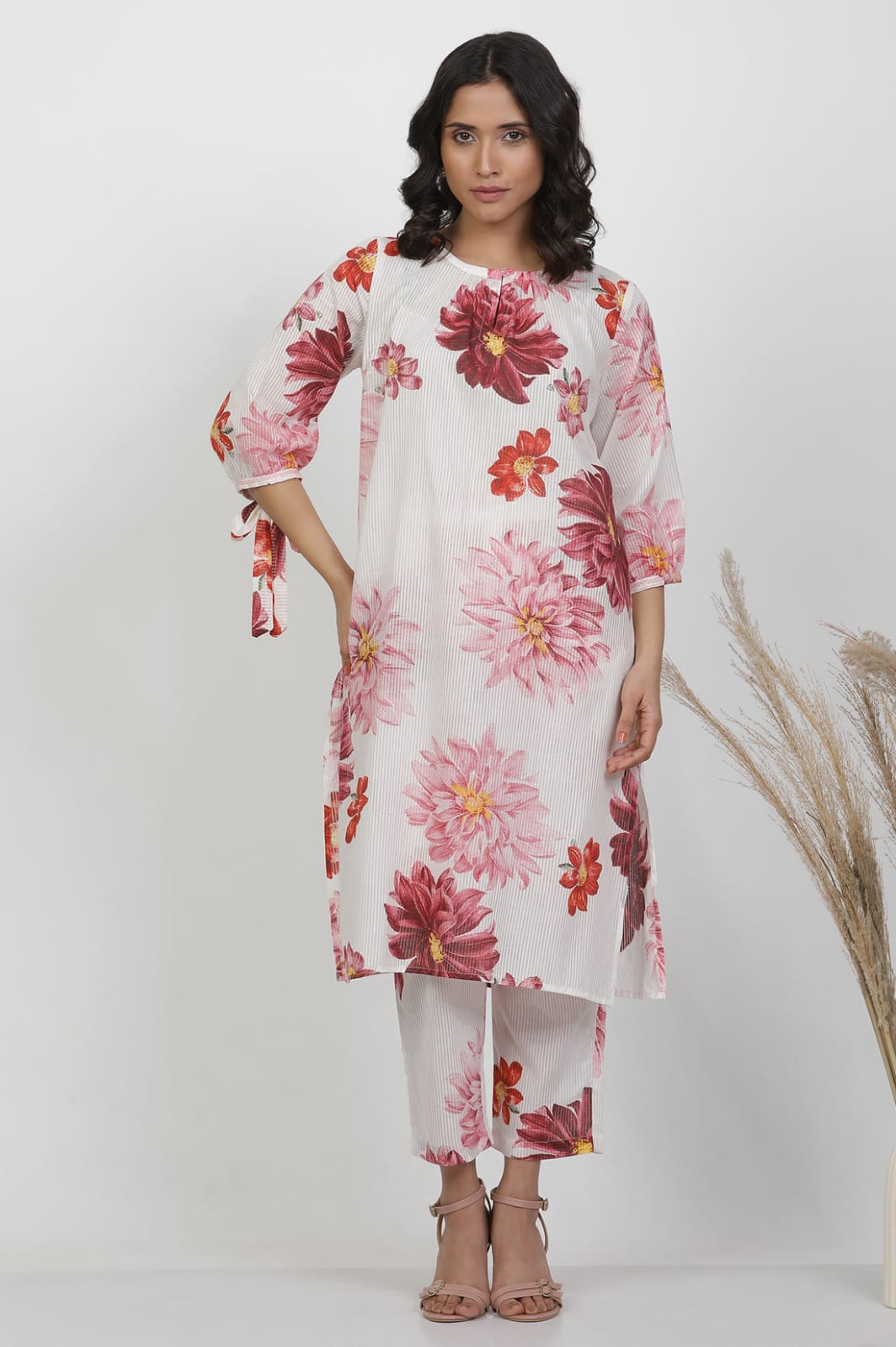 Selin Dreamy Pink Floral Print Co-ord Set with Tie-Up Sleeves