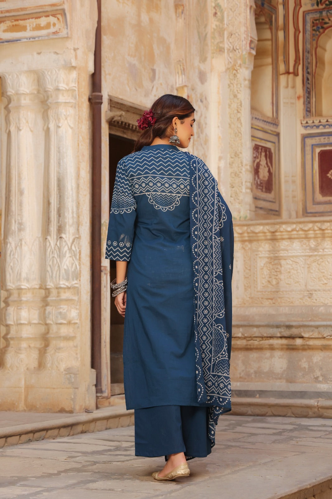 Temina Blue Bandhani Print Kurta Set