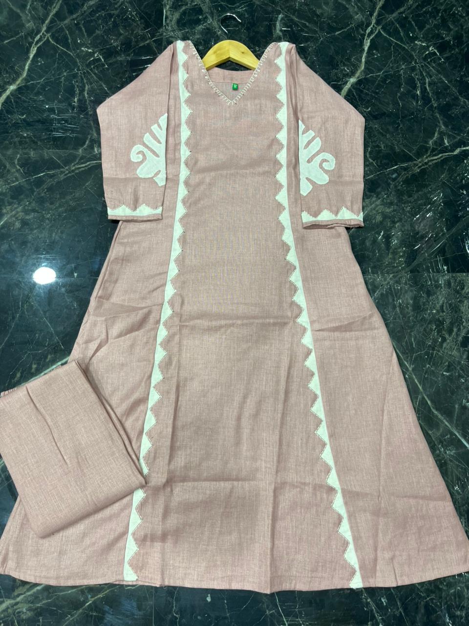 Aria Rose A-Line Lace Embellished Kurta Set