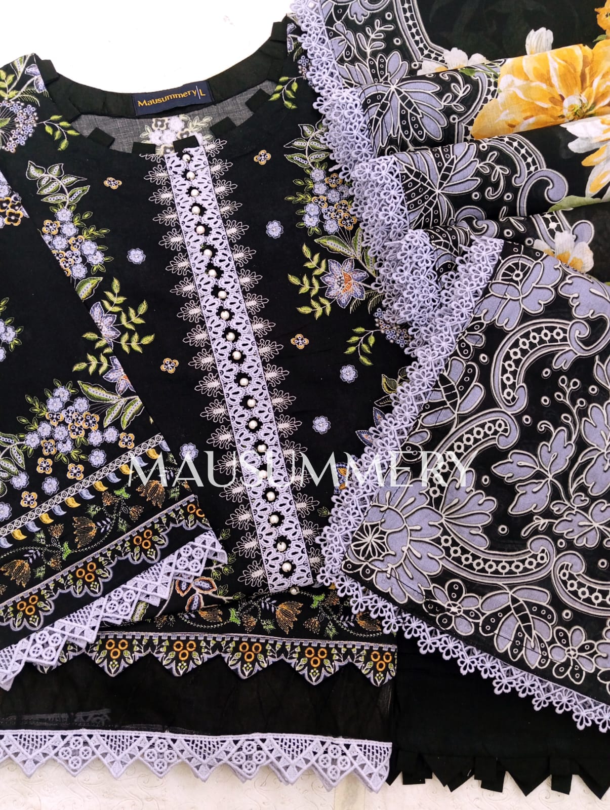 Mausummery vol 6 black