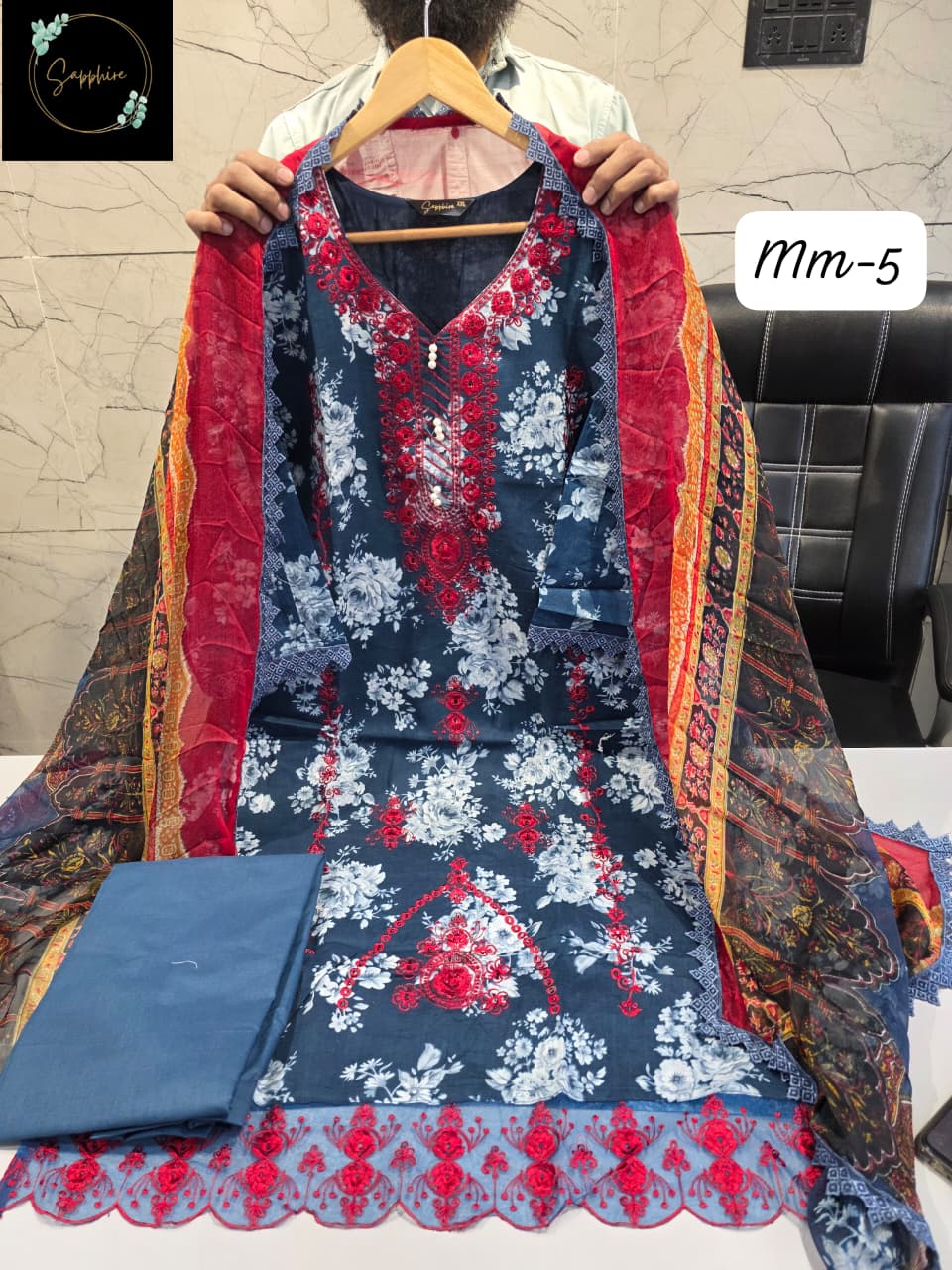 Sophiya Pakistani style floral suit