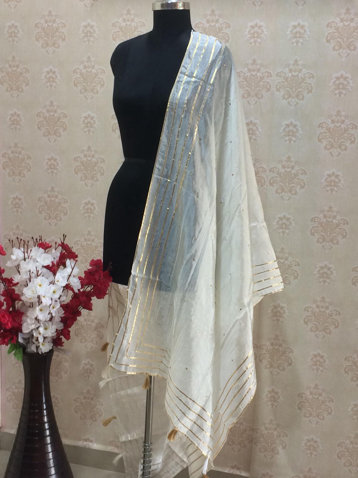 Elegant Silk Dupatta - Off White