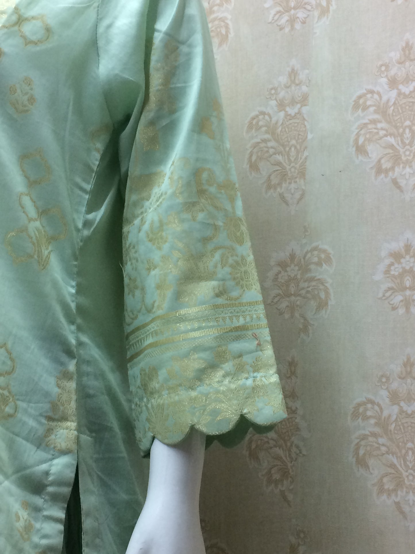 Saphron 2 pcs set pista green