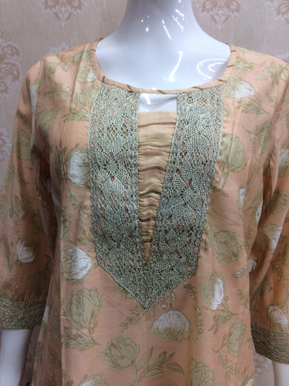 Silk blend embroidered suit set