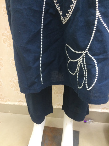 Authentic khadi with thread work embroidery