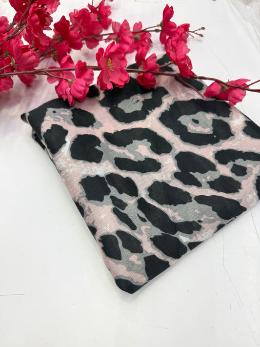 Luxury Leopard Print Scarf Pink