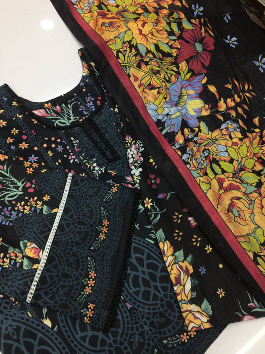 pakistani dress Black and yellow