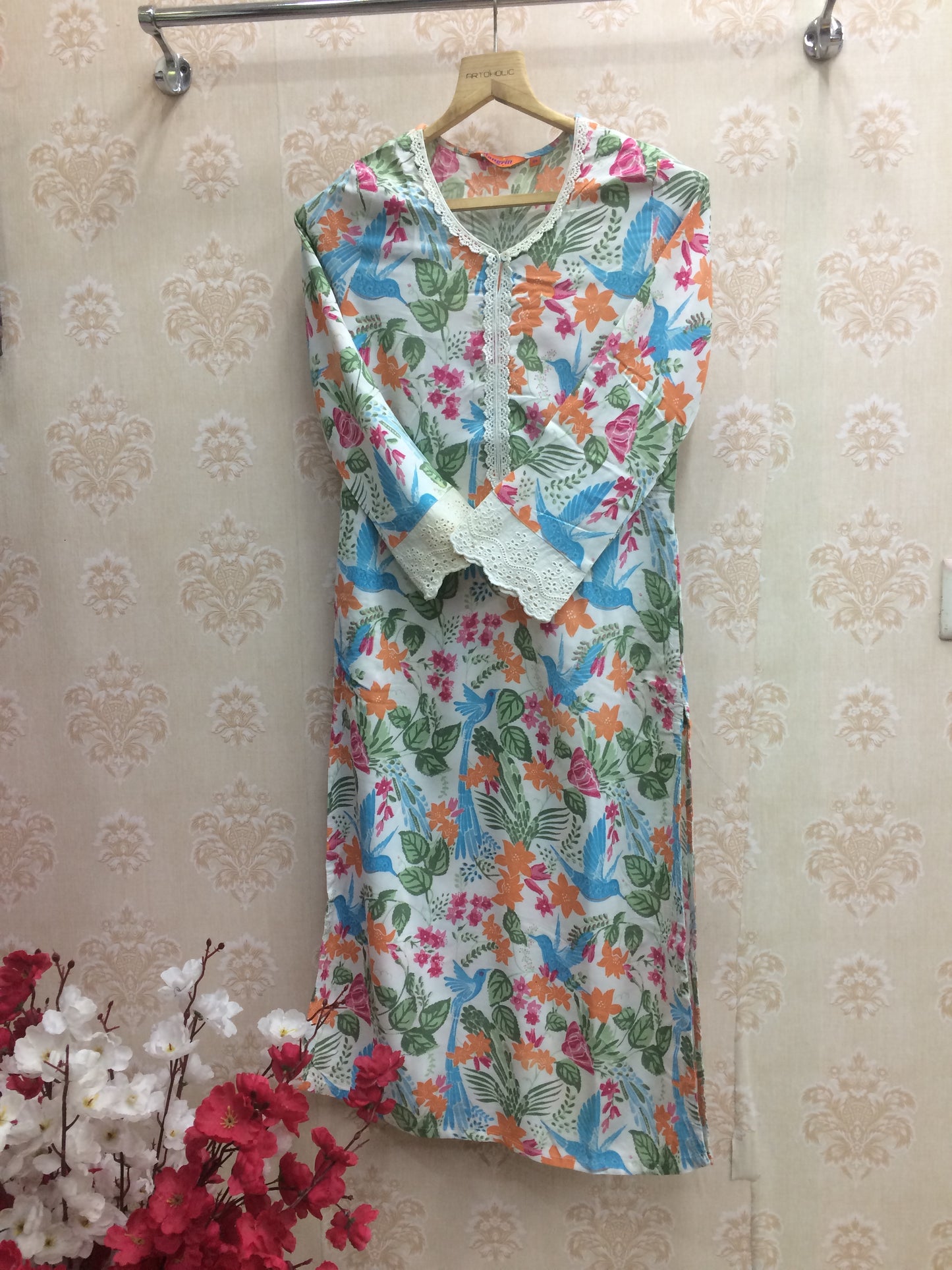 Rangriti kurti orange & white