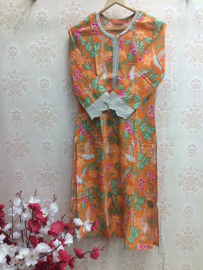 Rangriti kurti orange & white