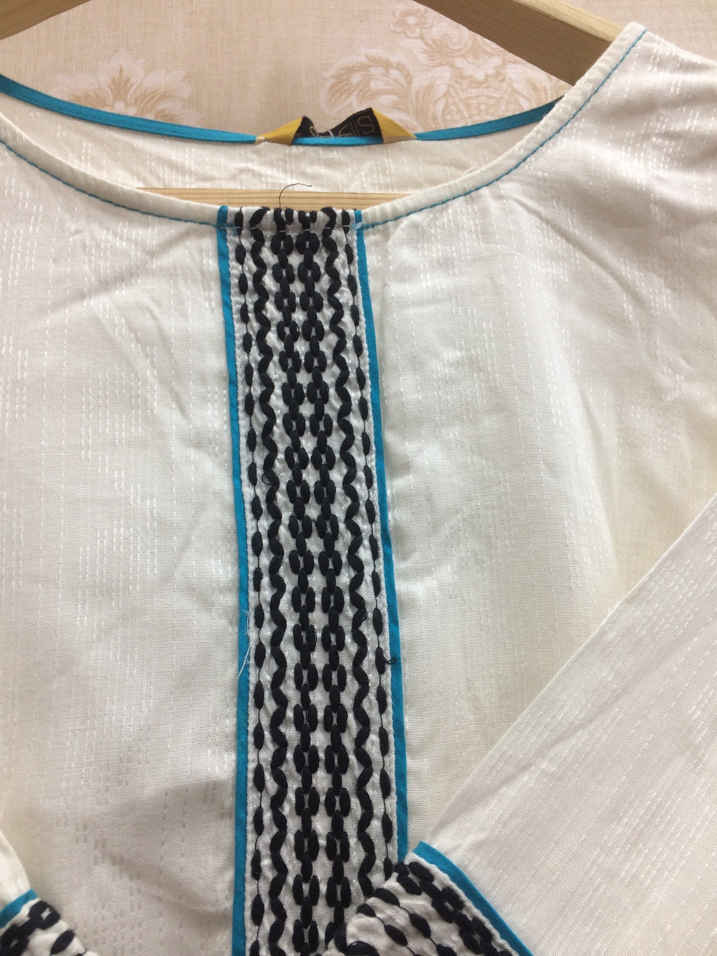 Aurelia white kurti