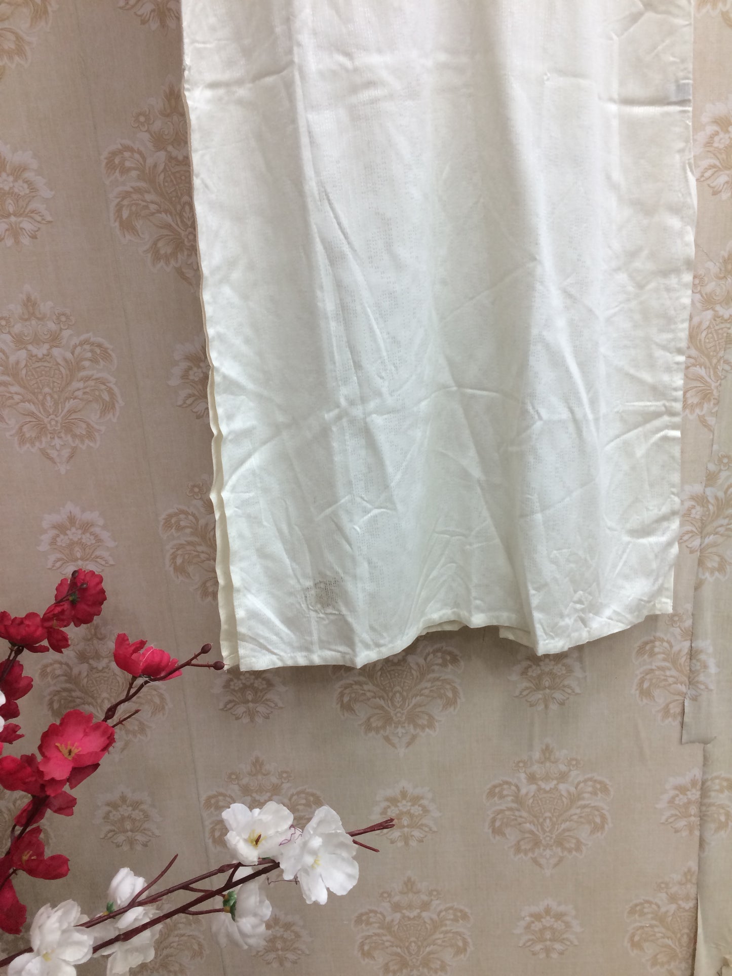 Aurelia white kurti