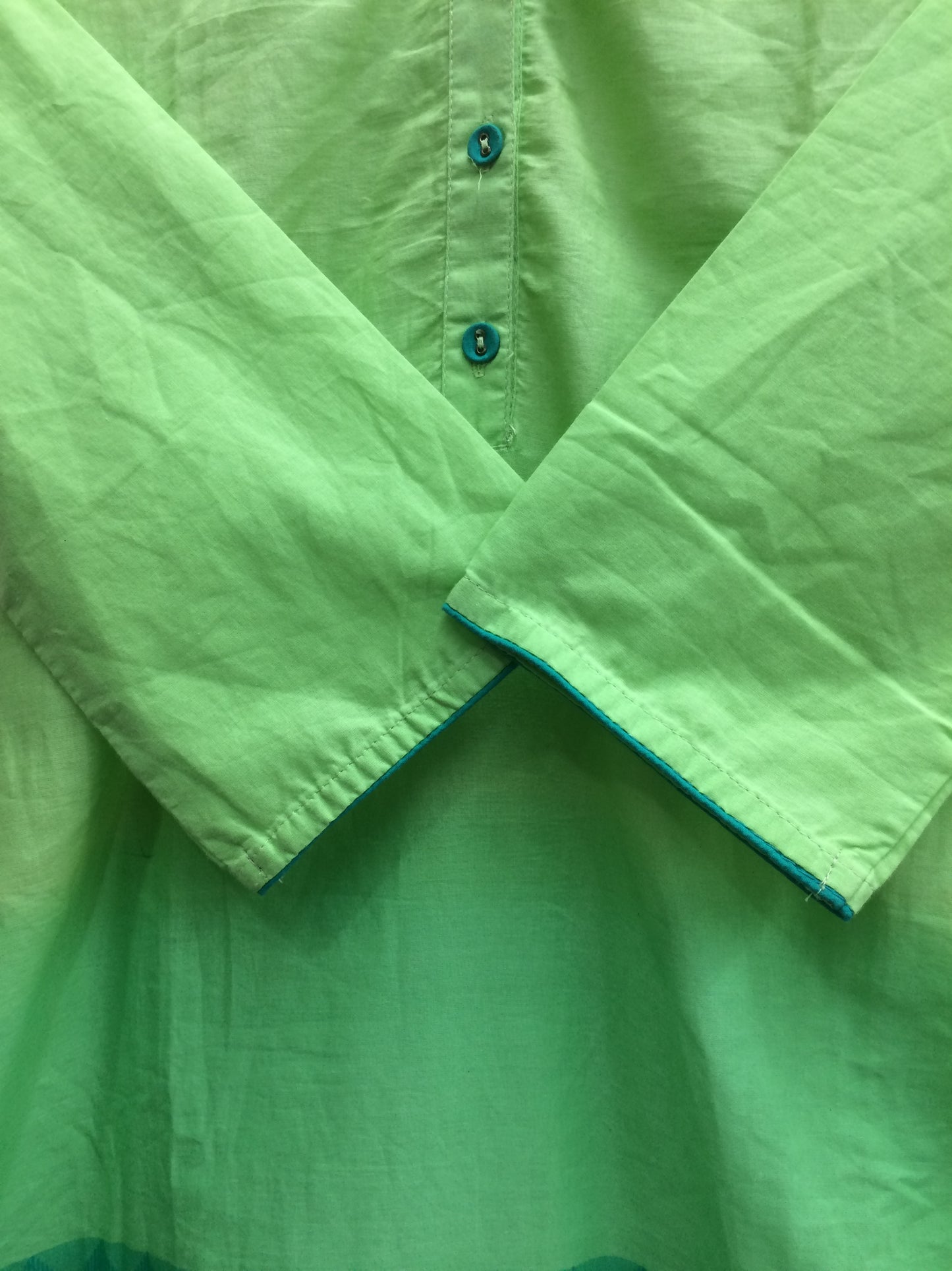 Rangriti -green and dark green shade kurti