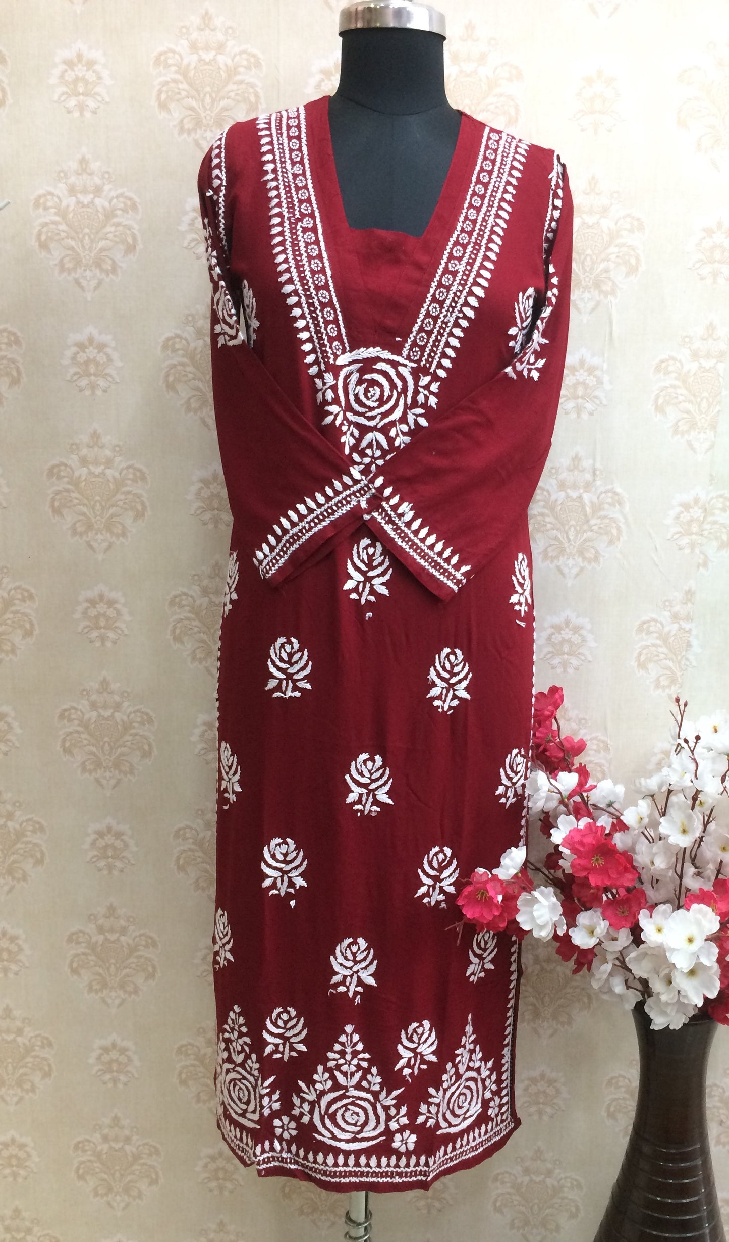 Lucknawi rayon red