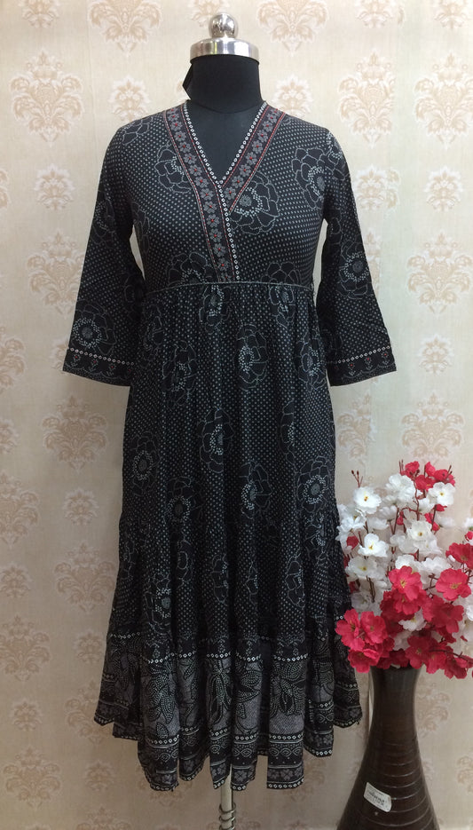 Rangriti - Long Black - Red And White Design