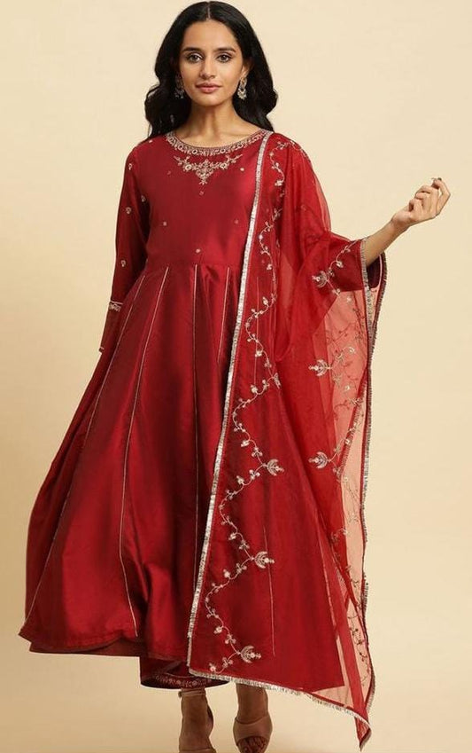 W gown set maroon