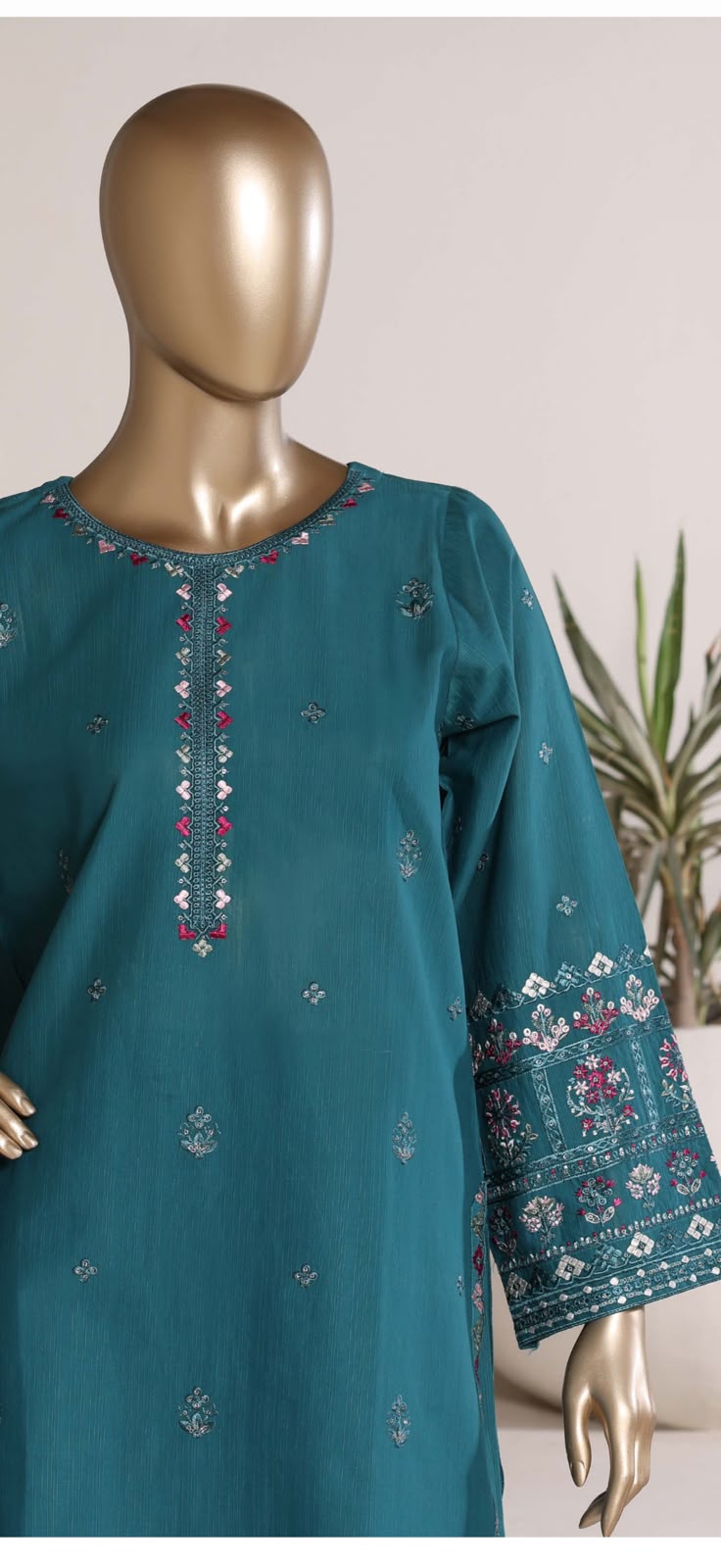 Sadabahar Eclair Embroidered 3 Piece Collection 2026