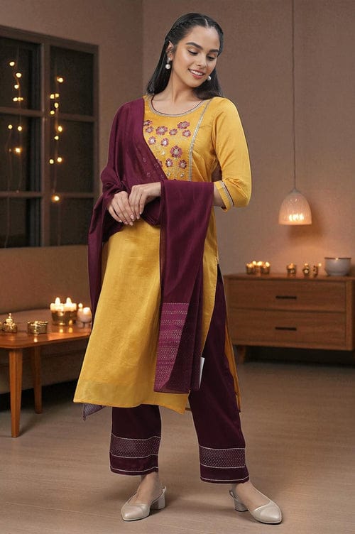 Abeera Mustard Yellow & Wine Festive Set