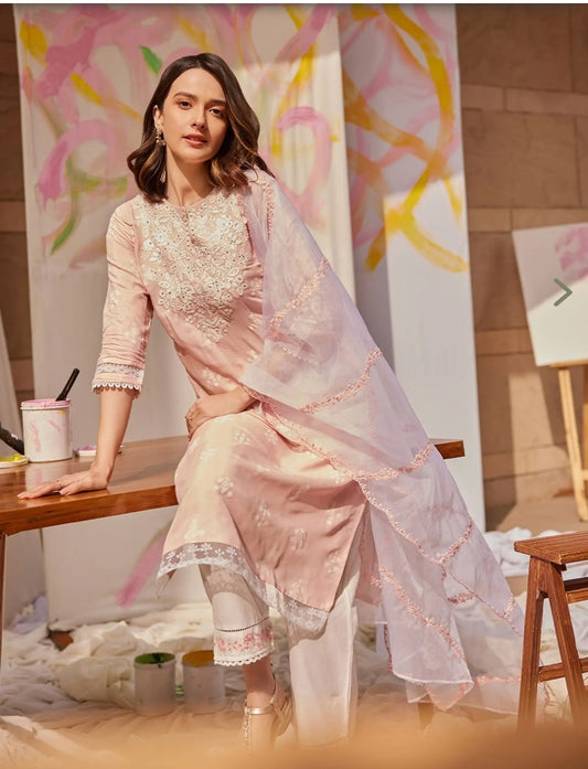 Jayda W - Light Pink With White Thread Work