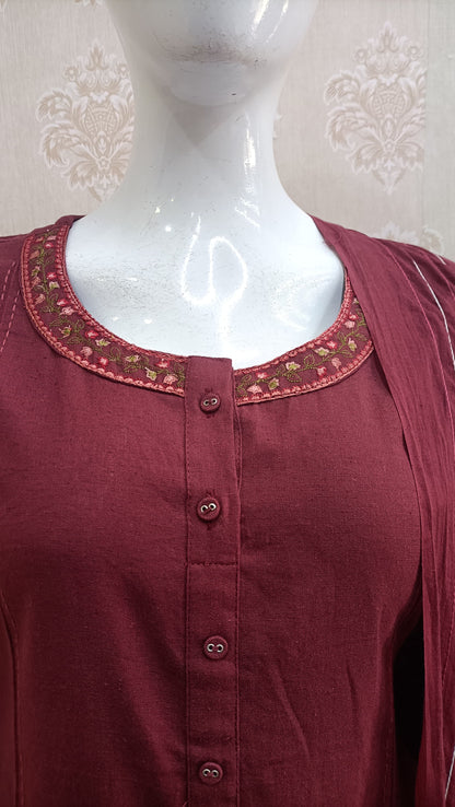 Sofiya Floral Embroidered Kurta pent Set