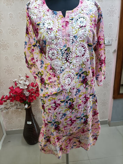 Raaha Lucknowi Plus size kurti