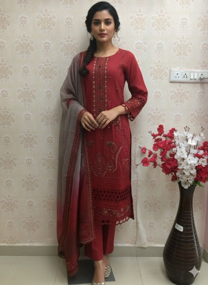 Tawakkal hyza maroon