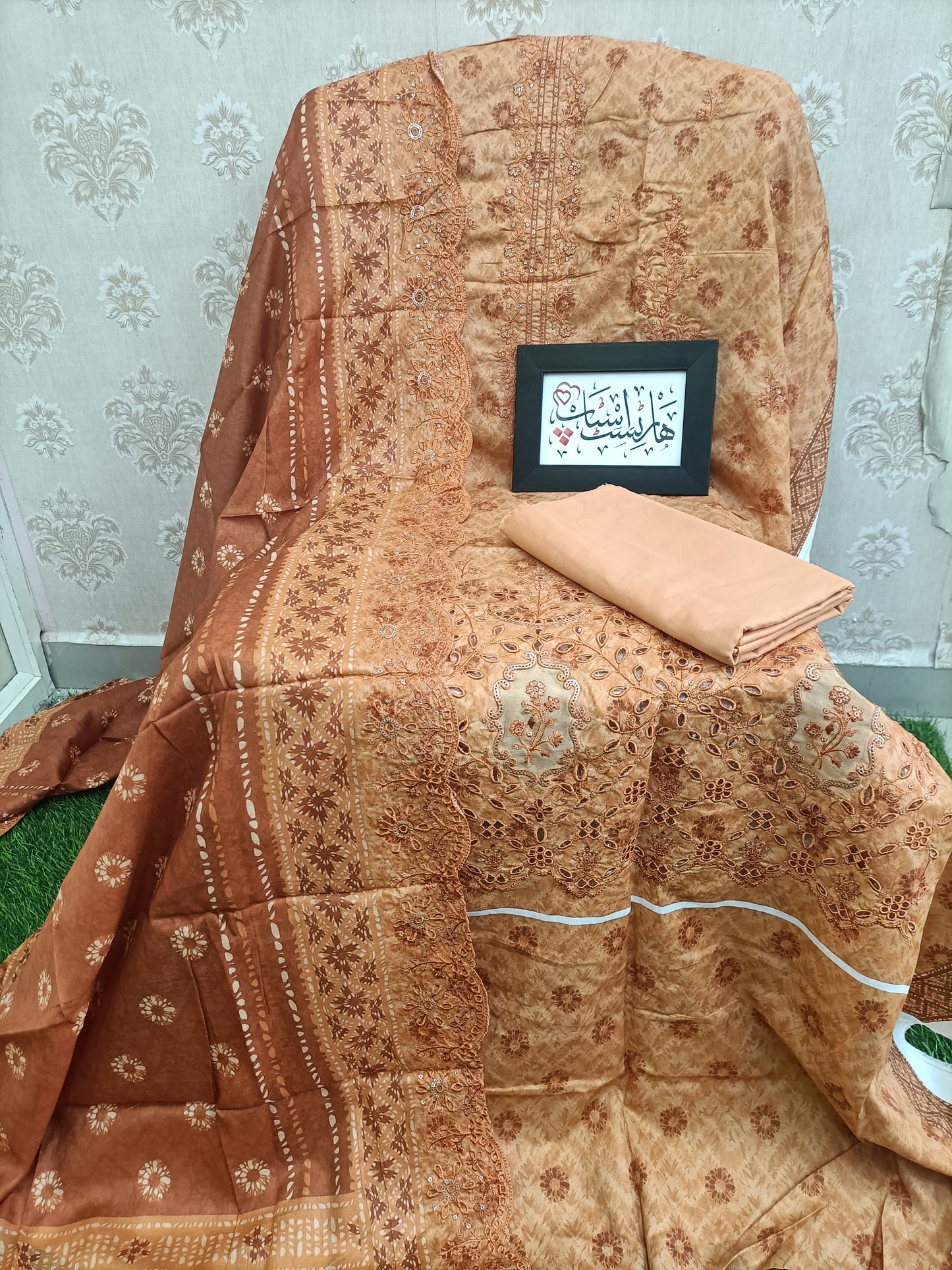 Unstitched Pakistani Embroidery 3-piece set