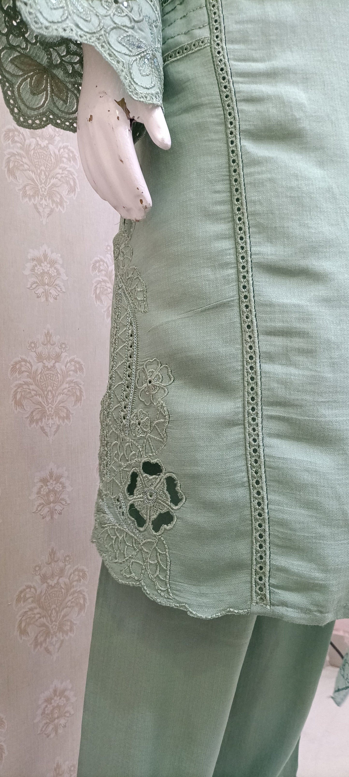 Elegant Embroidered 3-Piece Suit (Readymade)