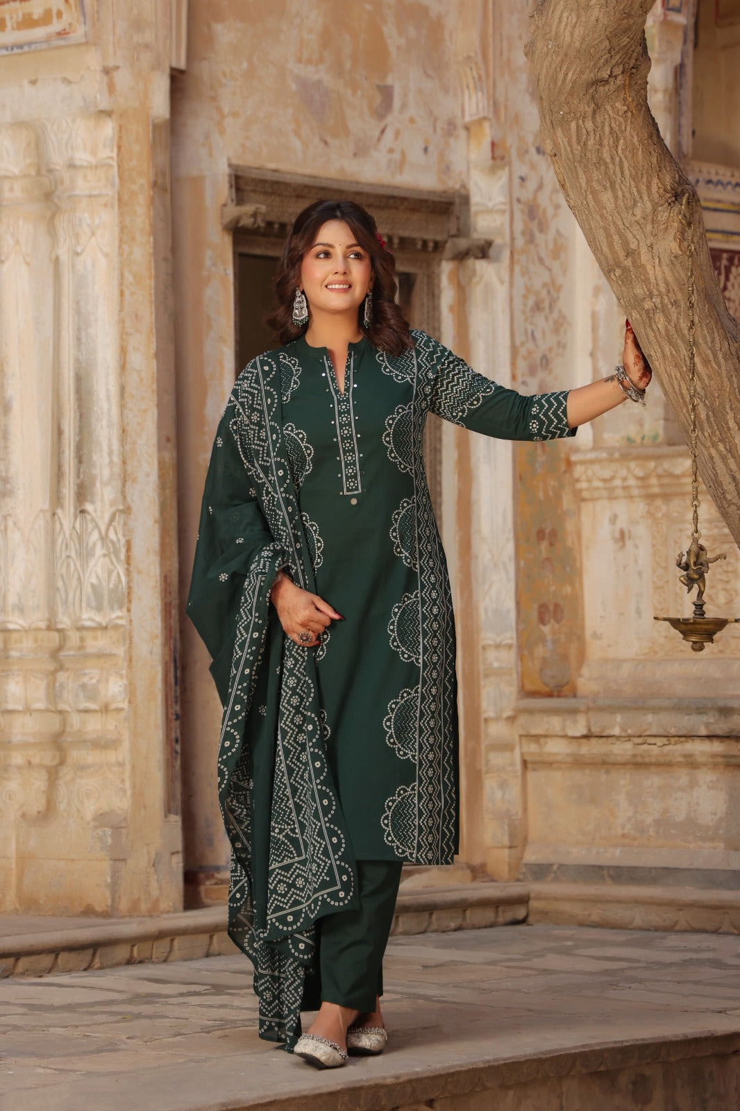 Samiya Bottle Green Bandhani Print Kurta Set with Dupatta