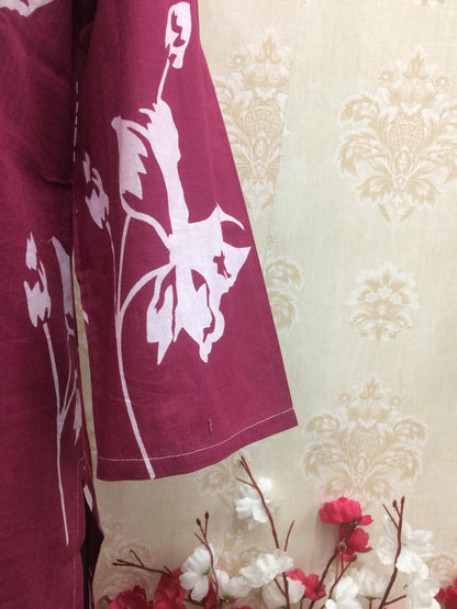 Maroon & White Floral Print Cotton Short Kurti/Tunic
