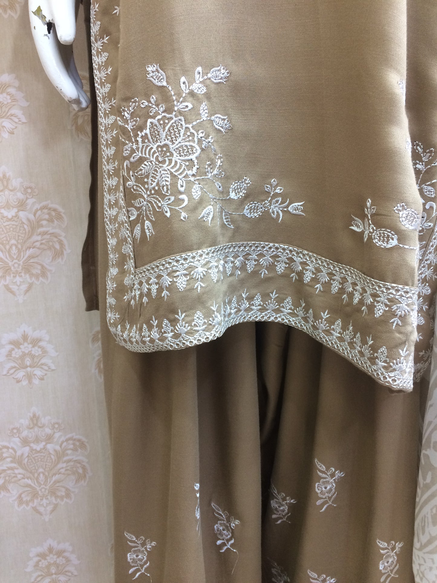 Luxury Beige Embroidered 3-Piece Suit