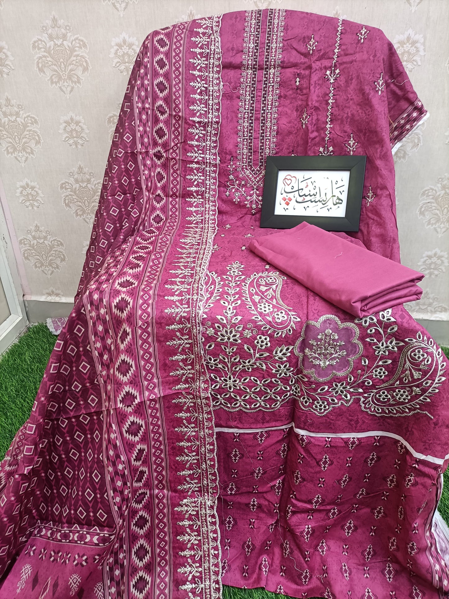 Unstitched Pakistani Embroidery 3-piece set