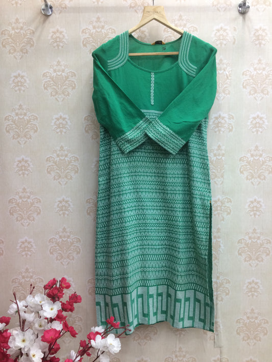 Green Cotton Kurti with White Geometric Print