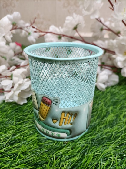 Colorful Mesh Metal Pen Holder – Fun Desk Organizer for Kids & Home Office