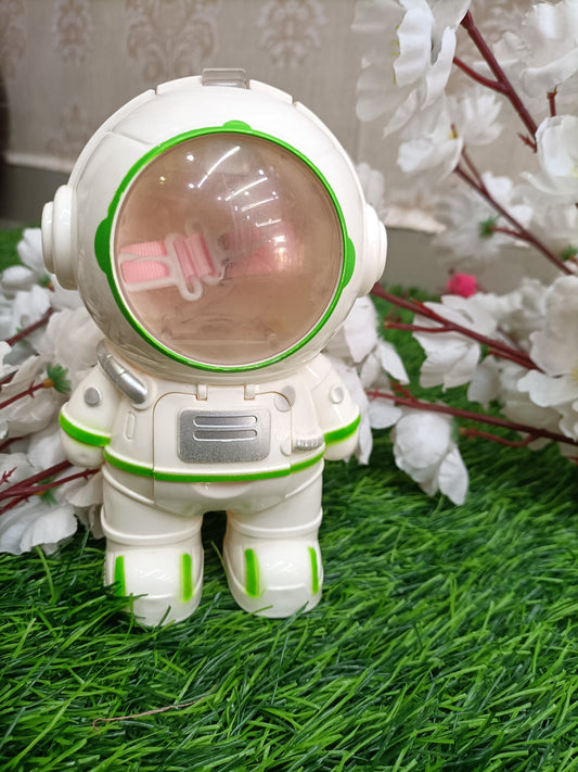 Astronaut Space Buddy – Dual-Action Decorative Fan & water bottle