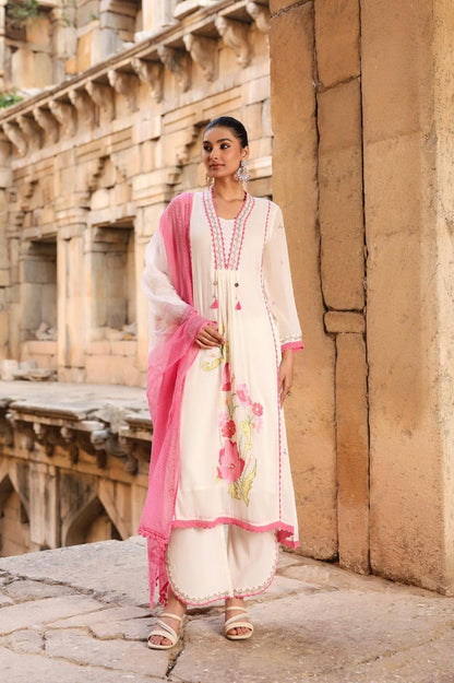 Taiba off white & Pink Floral Embroidered Anarkali