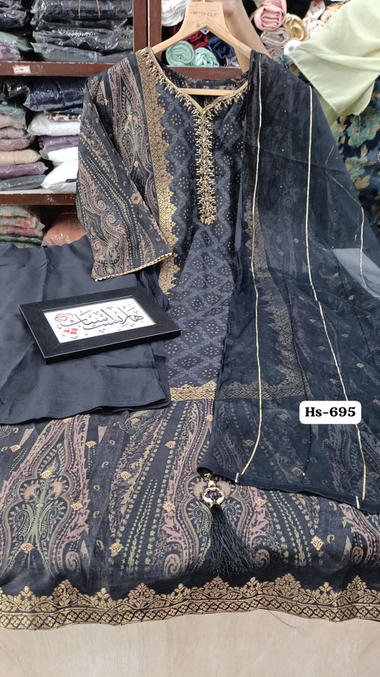 Mira Banarasi Black