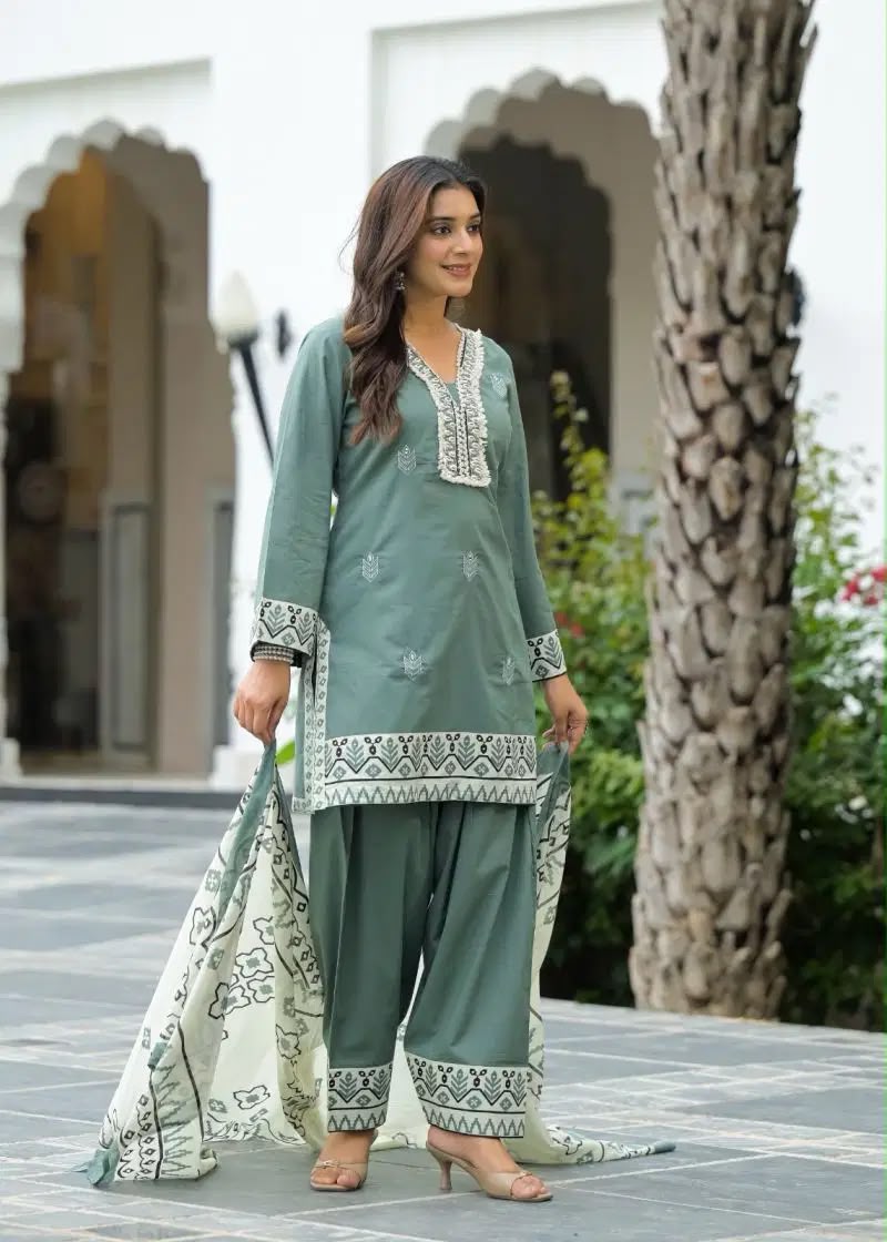 Farshi Shalwar 3-Piece Suit