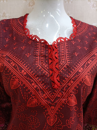 Nur Pakistani dress maroon