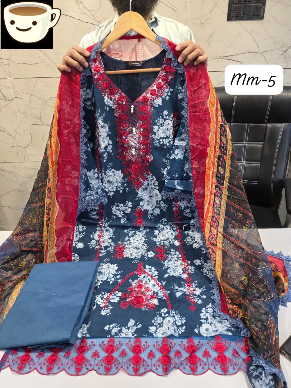 Sophiya Pakistani style floral suit