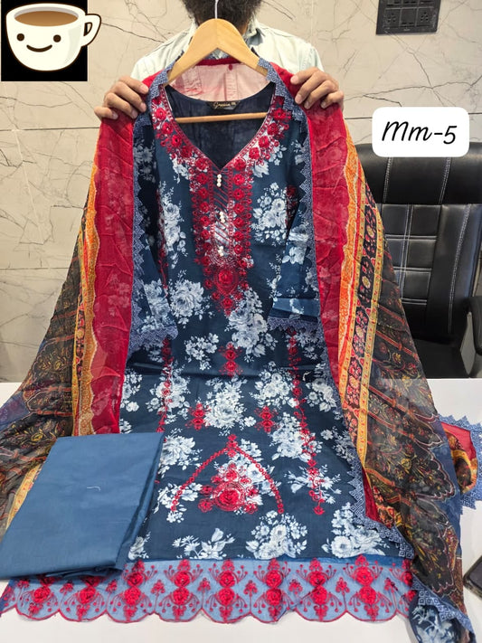 Sophiya Pakistani style floral suit
